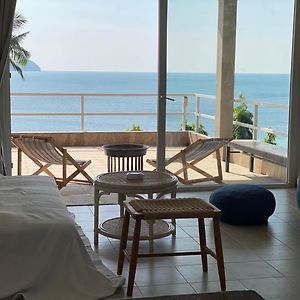 Baan Jai Dee Beach Front Hotel